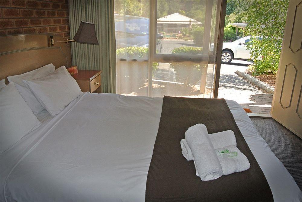 Eltham Motor Inn Melbourne Zewnętrze zdjęcie